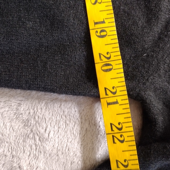 KEIRA 100% 2-Ply Cashmere Sweater V-Neck Black Women's Large - Picture 4 of 5